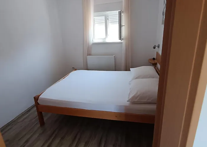 Lana 3 * Starigrad Paklenica